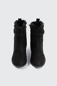 Bottillons doublés en fausse fourrure