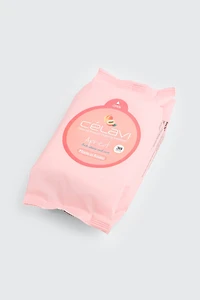 Ardene Apricot Makeup Wipes in Light Pink