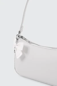 Sac d'épaule à breloque boucle