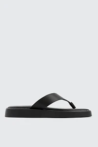 Ardene Square Toe Platform Flip Flops Sandals in | Size | Faux Leather