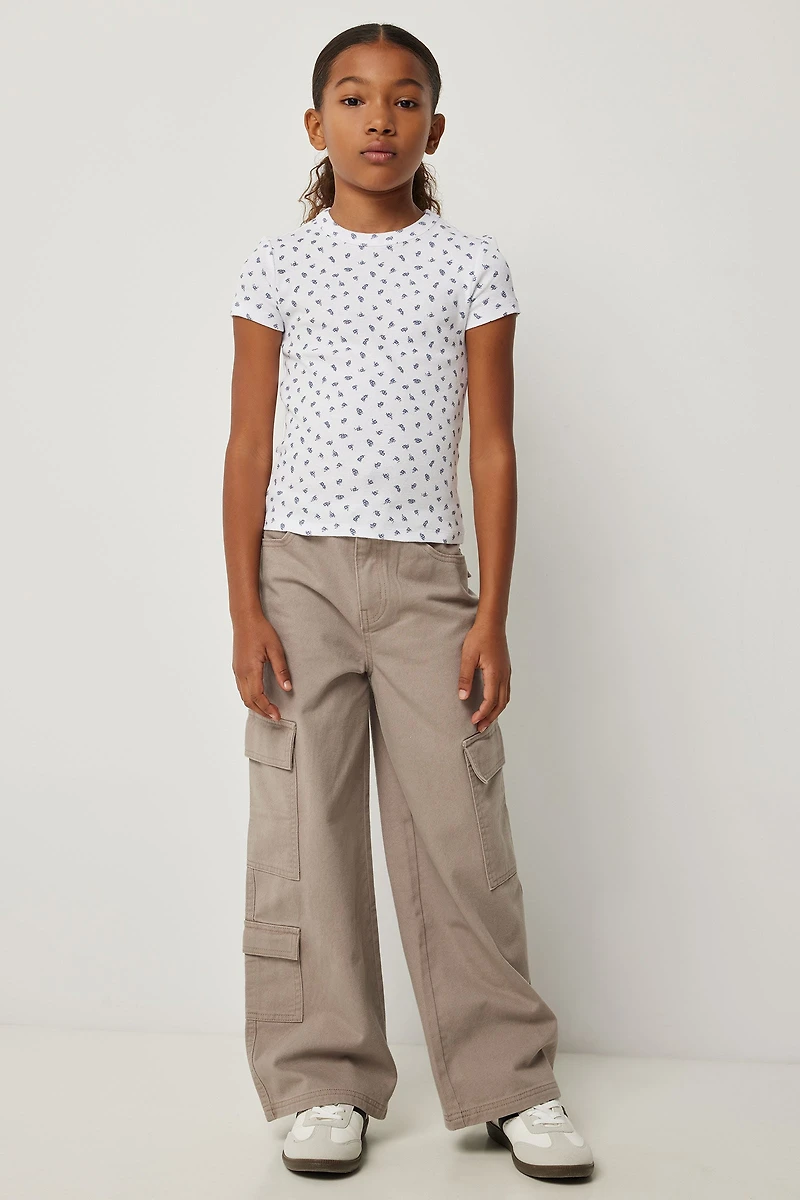 T-shirt ajusté à col rond fleuri