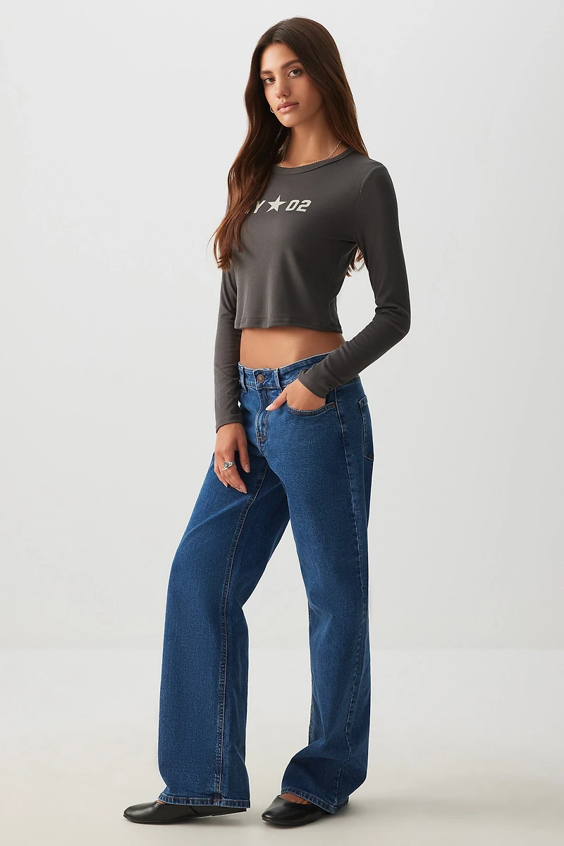 T-shirt ultracourt à manches longues graphique