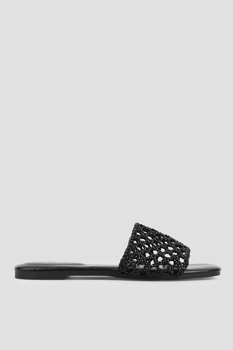 Ardene Basket Weave Flat Sandals in Black | Size | Faux Leather | Eco-Conscious