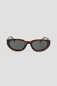 Ardene Cat Eye Sunglasses in Brown
