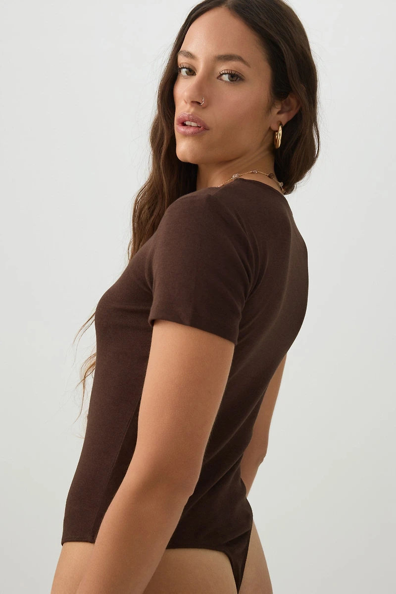 Justaucorps côtelé fin à encolure ronde