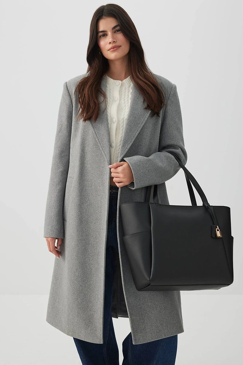 Sac fourre-tout en faux cuir à breloque cadenas