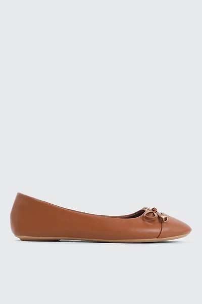 Ardene Ballet Flats with Bow in Cognac | Size | Eco-Conscious