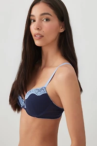 Soutien-gorge pigeonnant à bordure dentelle