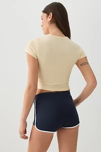 Short très doux à liséré contrastant