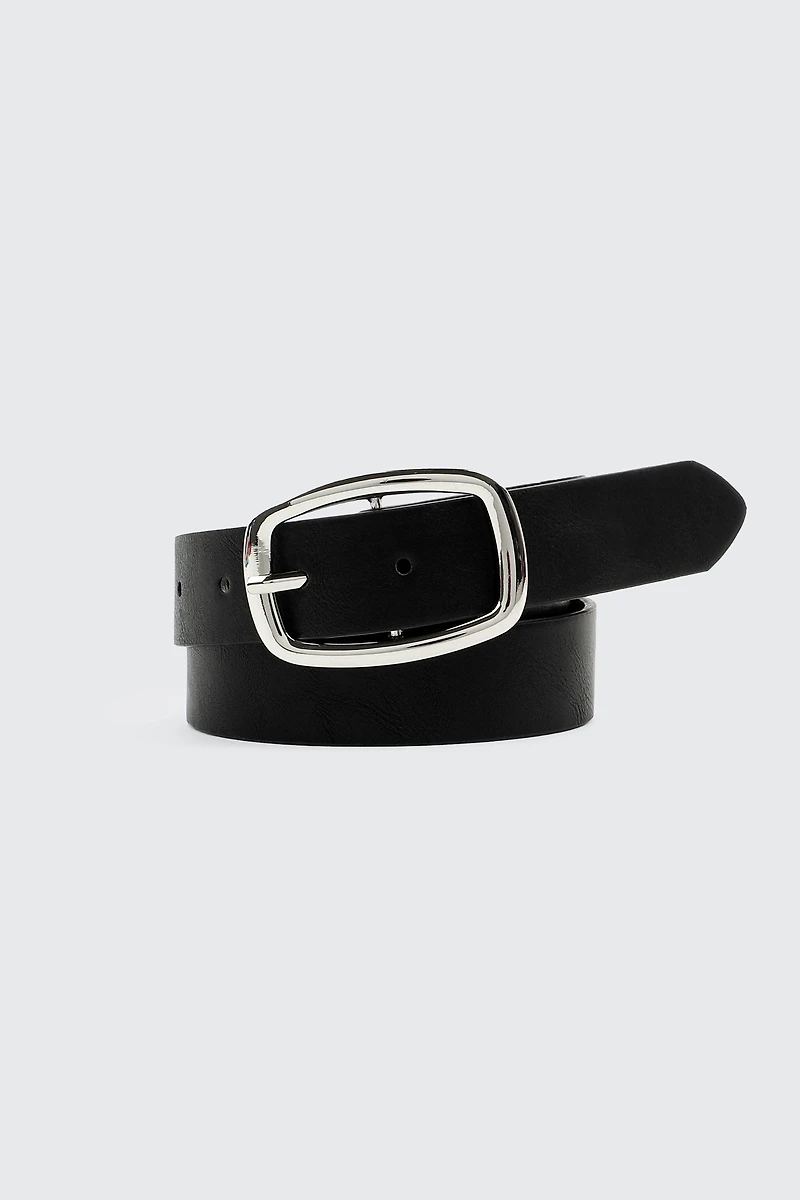 Ardene Oval Buckle Belt in Black | Size Large | Faux Leather