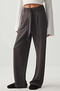 Pantalon à jambe large et ceinture nouée