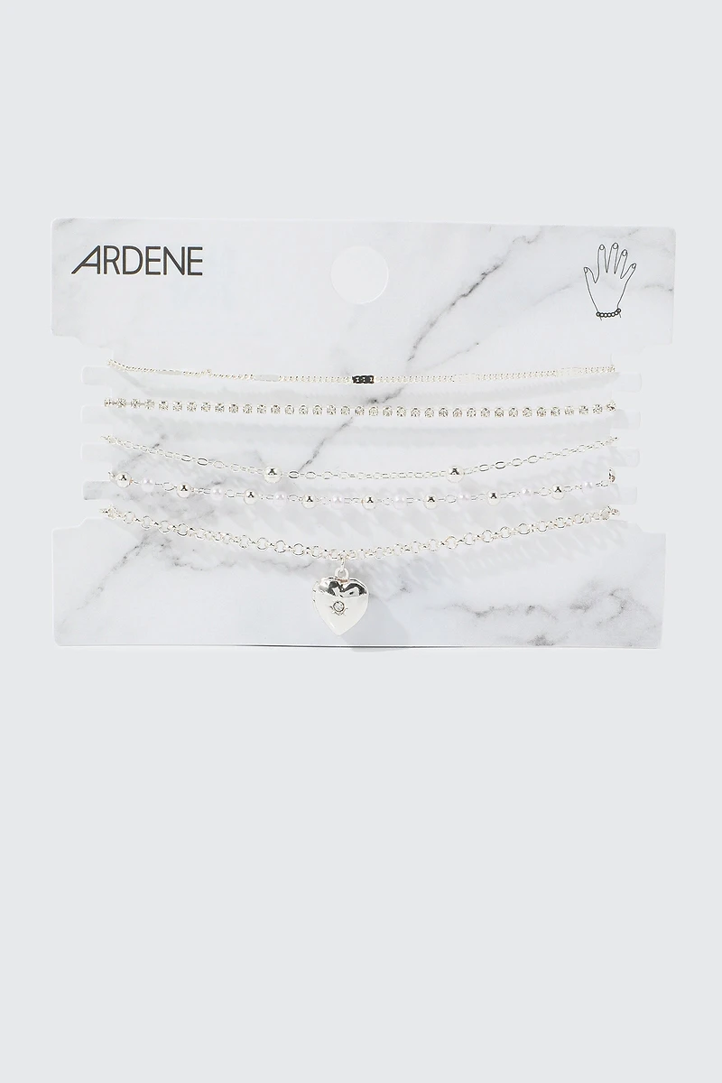 Ardene 5-Pack Stretch Bracelets with Heart Charm in Silver