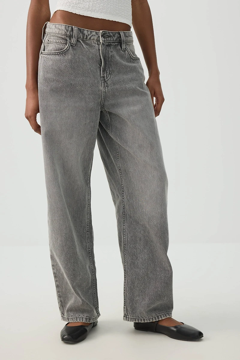 Le jean Untamed coupe ample et taille mi-haute