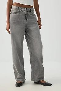 Le jean Untamed coupe ample et taille mi-haute