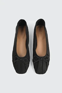 Ballerines à bout carré