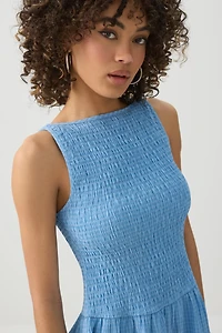 Robe midi smockée à col ras-du-cou