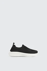 Ardene Kids Slip On Sneakers in Black | Size
