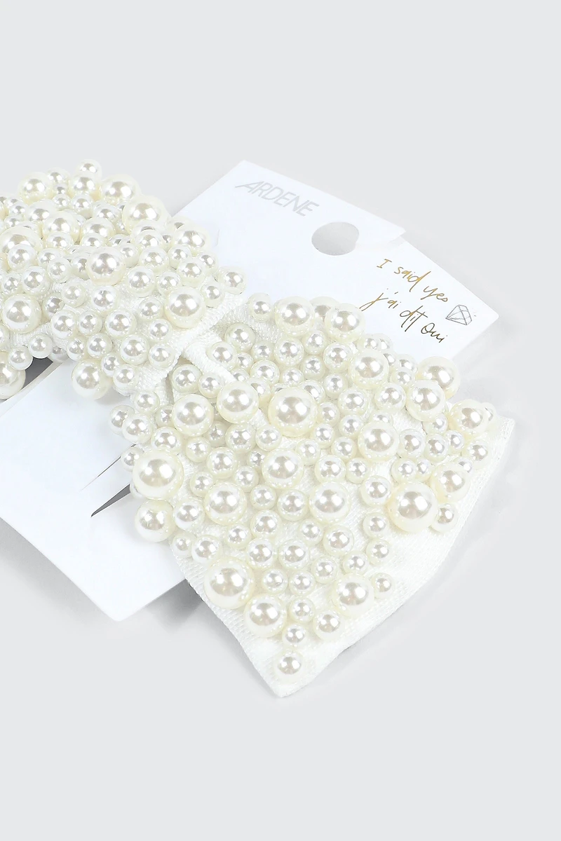 Barrette boucle ornée de fausses perles