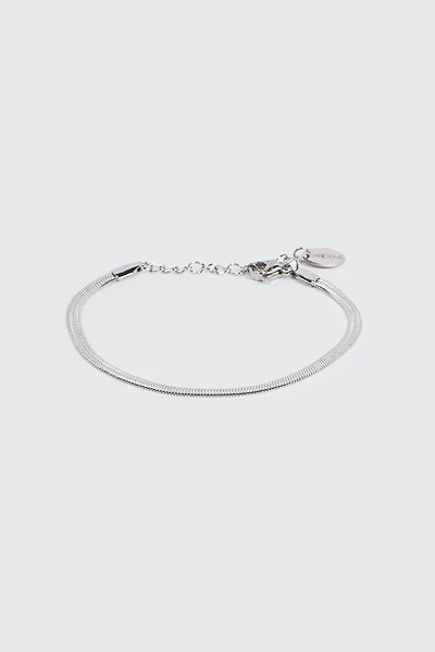 Ardene Stainless Steel Flat Chain Bracelet in Silver