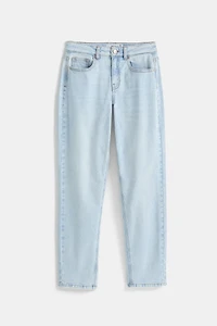 Le jean Muse coupe mom et taille haute