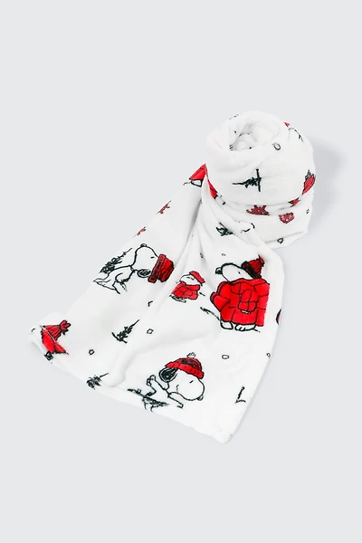 Ardene Snoopy Plush Throw in White | Polyester