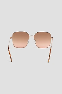 Grandes lunettes de soleil carrées