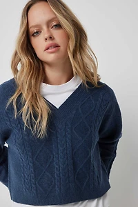 Pull col V en maille torsadée