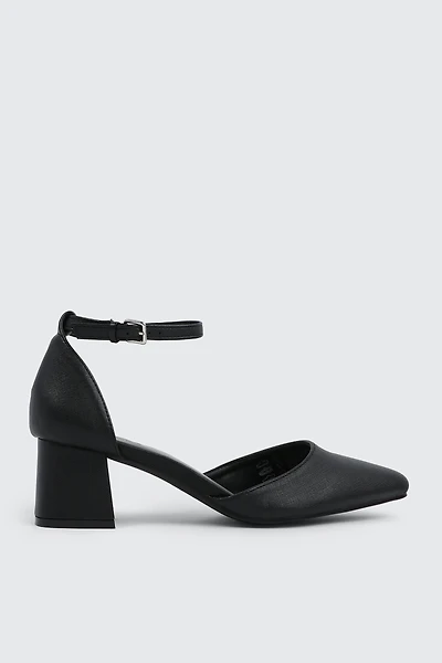 Ardene Block Heel Pumps in Black | Size