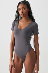 Justaucorps à col V et manches courtes Contour