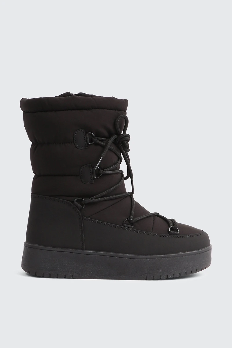 Ardene The Frost Puff Boots in Midnight Haze | Size