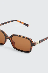 Lunettes de soleil rectangulaires fines