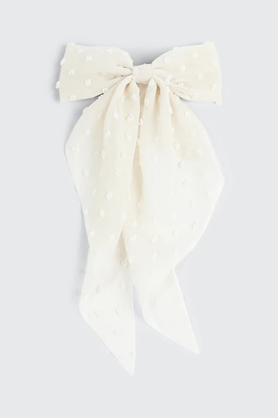 Barrette grande boucle