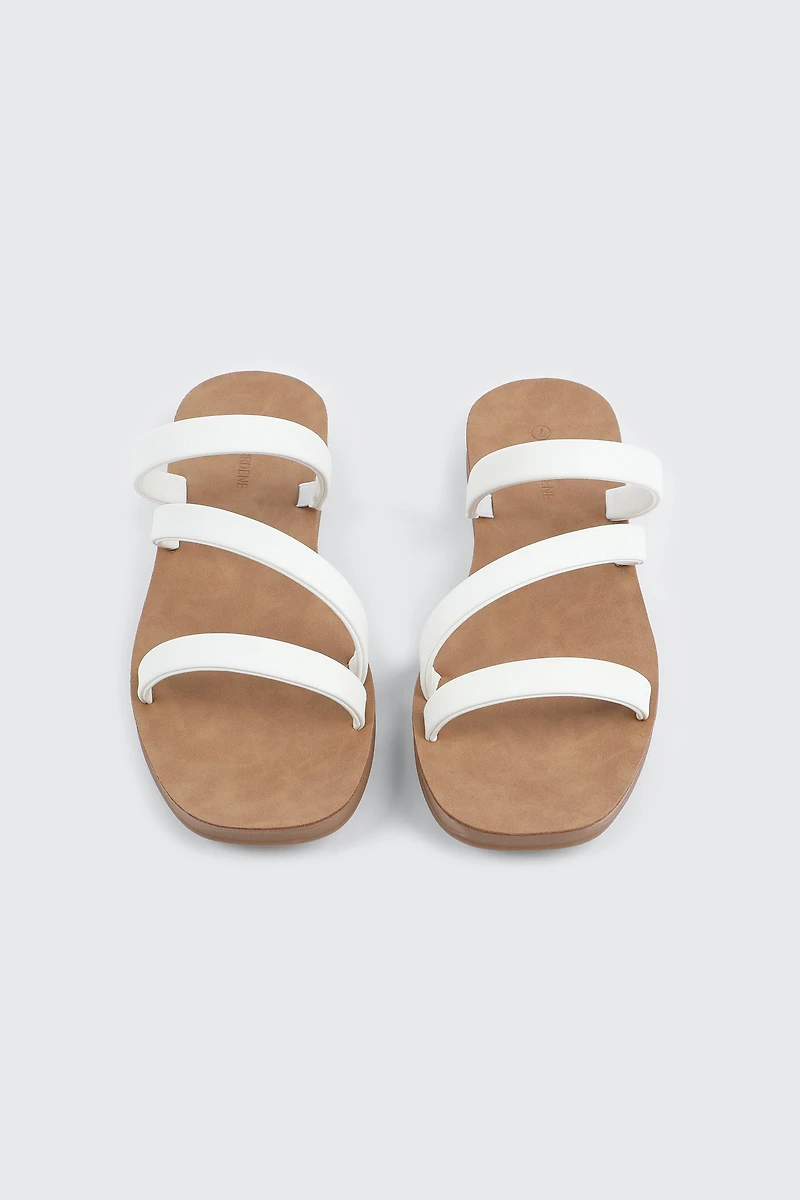 Sandales multibrides à talon plat