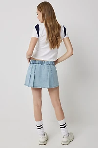 Jupe courte plissée en denim