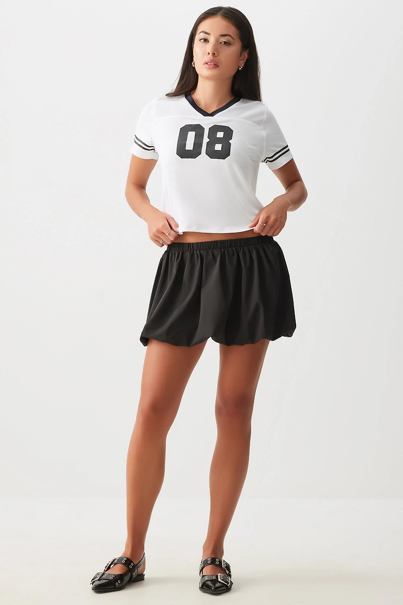 T-shirt sport en maille de coupe carrée