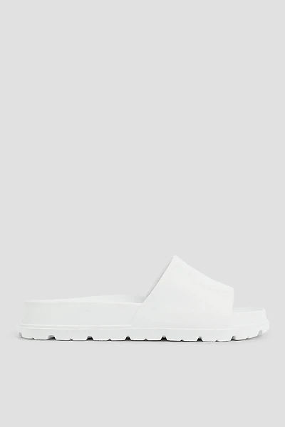 Ardene Lightweight Chunky Slides in White | Size