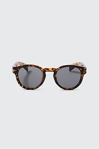 Ardene Round Sunglasses in Brown