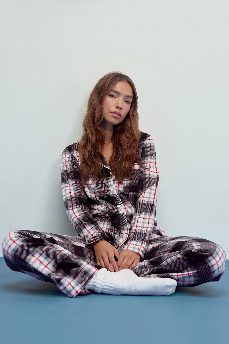 Ardene SNUGSOFT Classic PJ Set in | Size | Polyester | Eco-Conscious