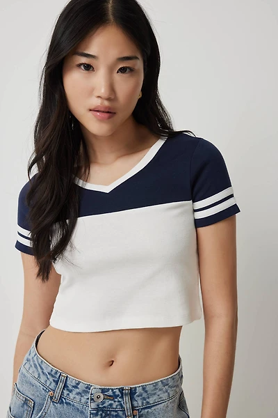 Ardene Colorblock V-Neck T-Shirt in Dark Blue | Size | 100% Cotton
