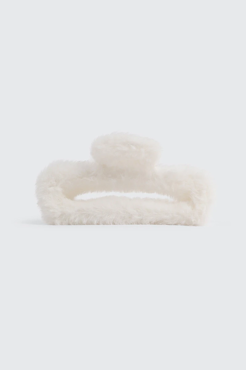 Ardene Plush Rectangular Cutout Hair Claw in Off-White
