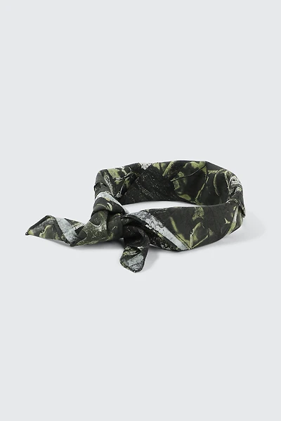 Ardene Camo Bandana in Dark Green | Cotton