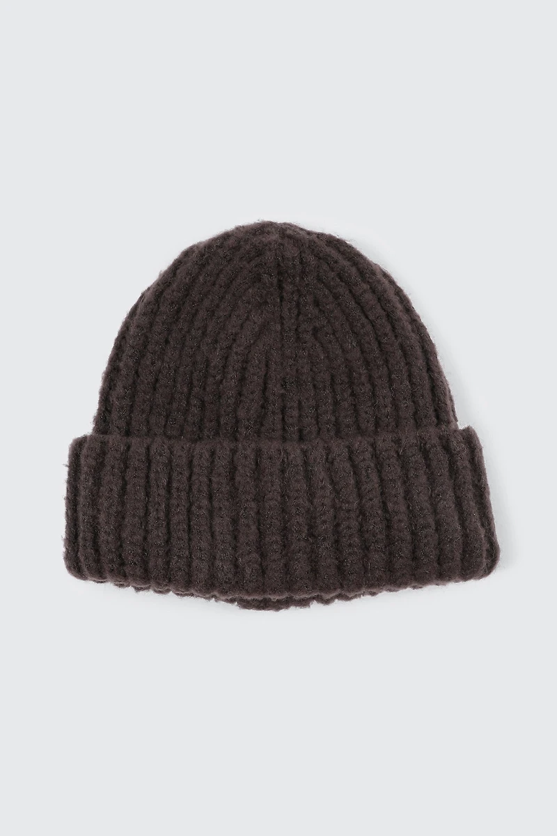 Ardene Chunky Rib Beanie in Brown | Polyester/Spandex