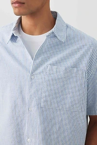 Chemise à manches courtes rayée