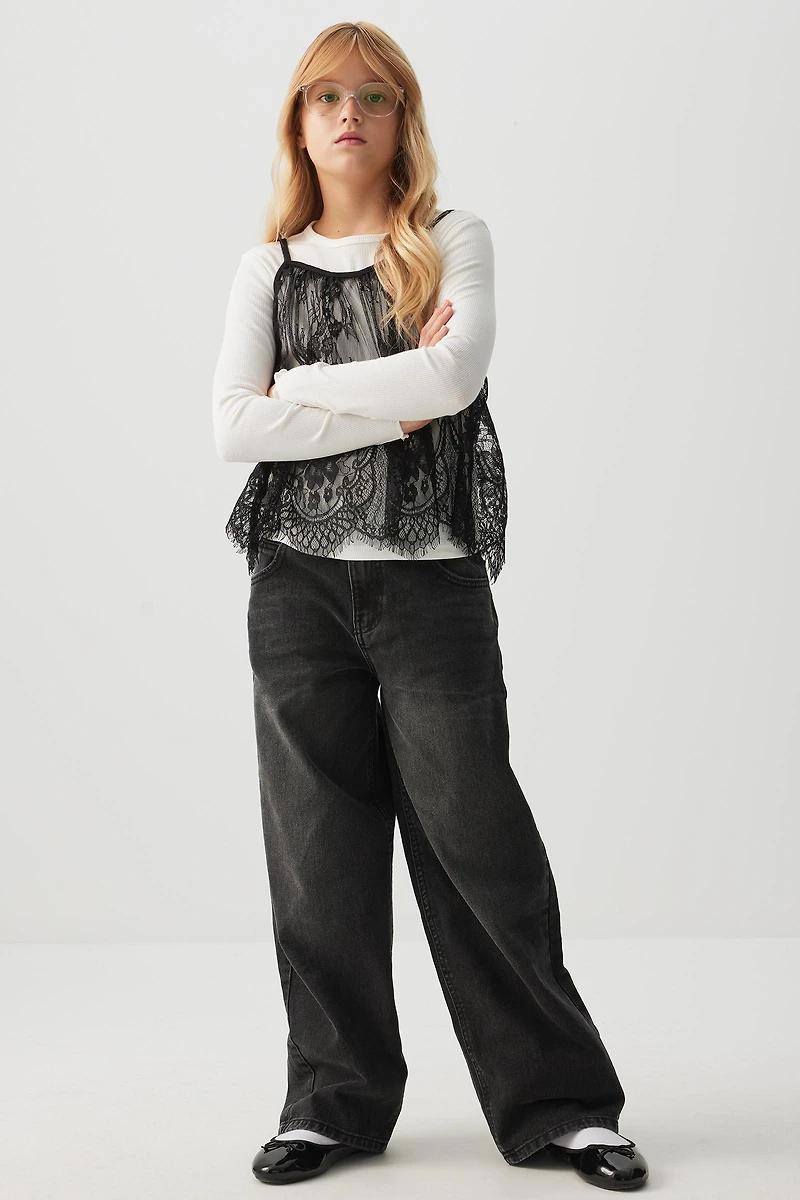 Haut à manches longues et camisole en dentelle