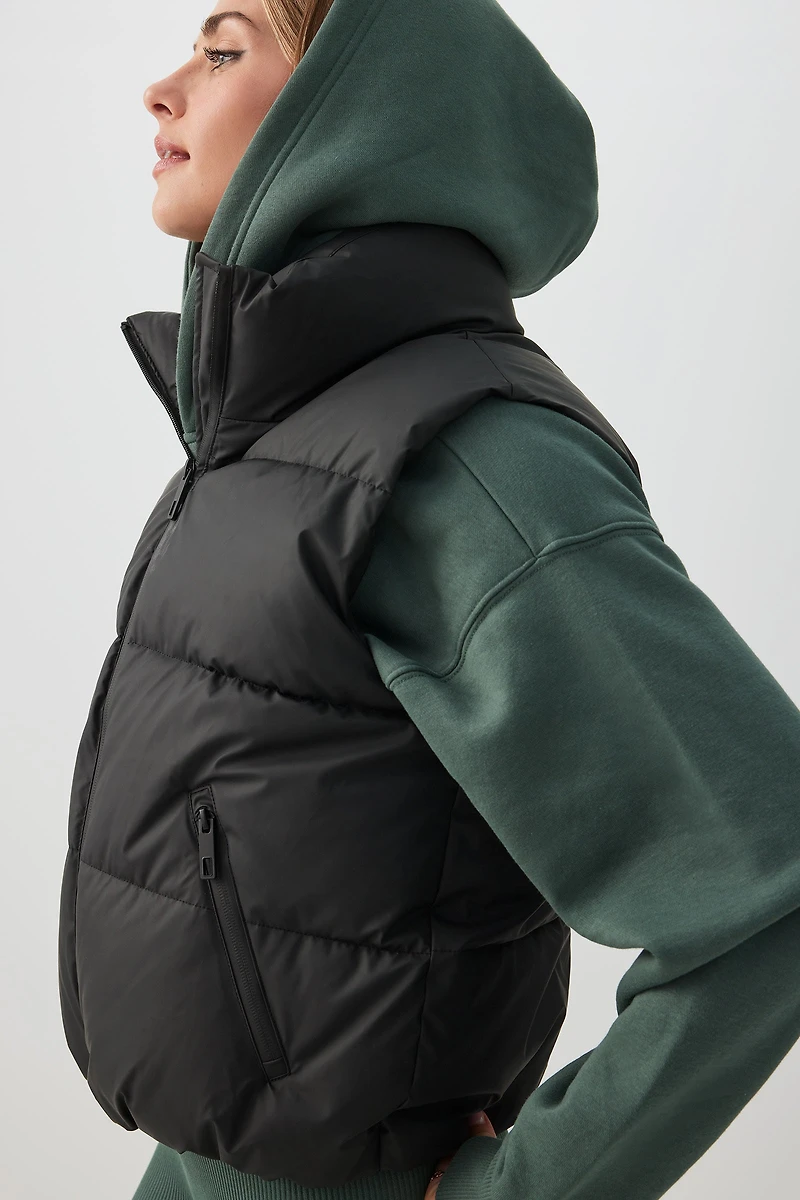 Veste courte matelassée sans manches