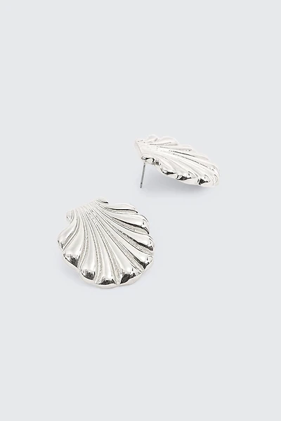Ardene Seashell Earrings in Silver | Stainless Steel