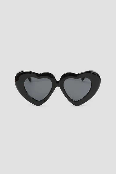Ardene Heart Shaped Sunglasses in Black