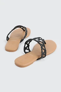 Sandales à bride en V tressée