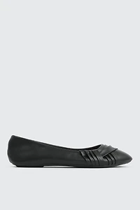Ardene Pleated Ballet Flats in Black | Size | Faux Suede