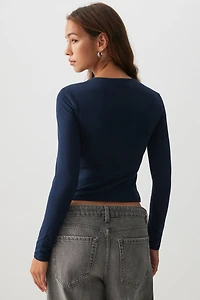 T-shirt court à manches longues et col carr